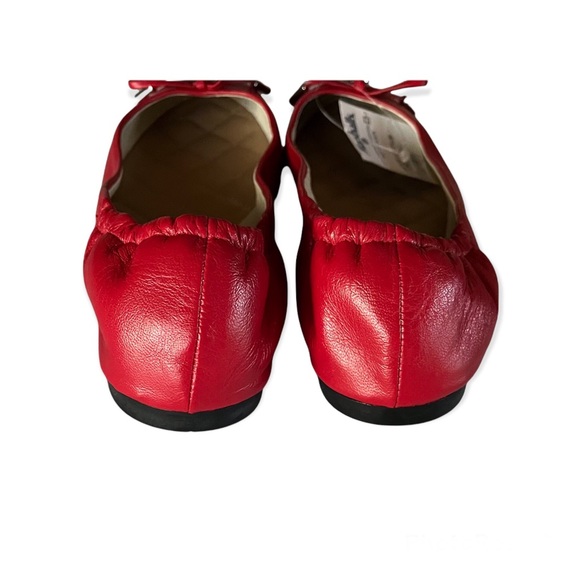 MICHAEL KORS NWT Bright Red Leather Bow Ballet Flats with Silver Logo - Picture 5 of 8